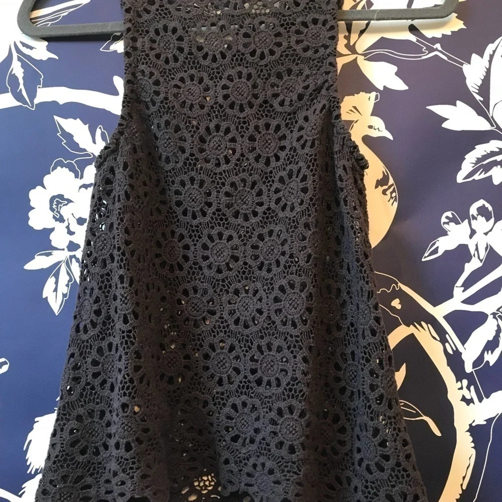 Pins and Needles Crochet Tank Top Size S - Picture 3 of 4